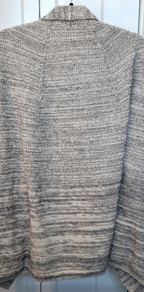 Dex Short Sleeve Ladies Cardigan - Picture 3 of 6